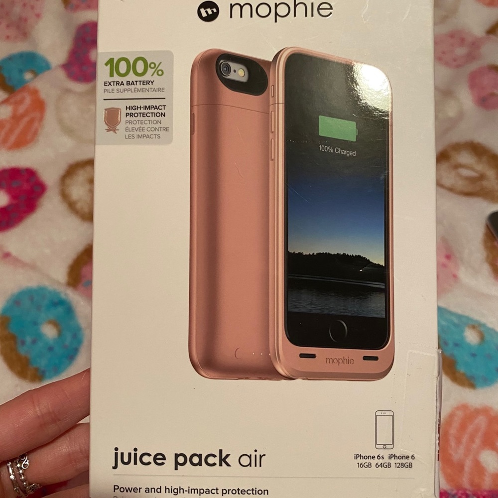Mophie Chargable Phone Case